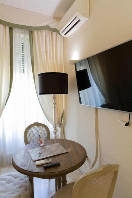 Classic 1Br Outside Ztl & 10 Min From Center Florens Exteriör bild